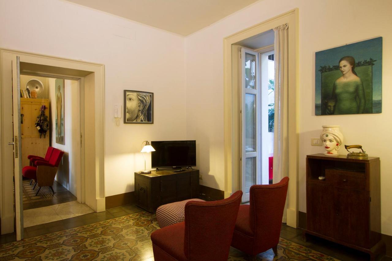 Tre Vie Apartment Con Terrazzo Giardino Pensile Catania Luaran gambar